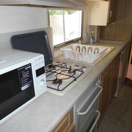 Kenge Apartmanok Balatonszárszó Eksteriør bilde